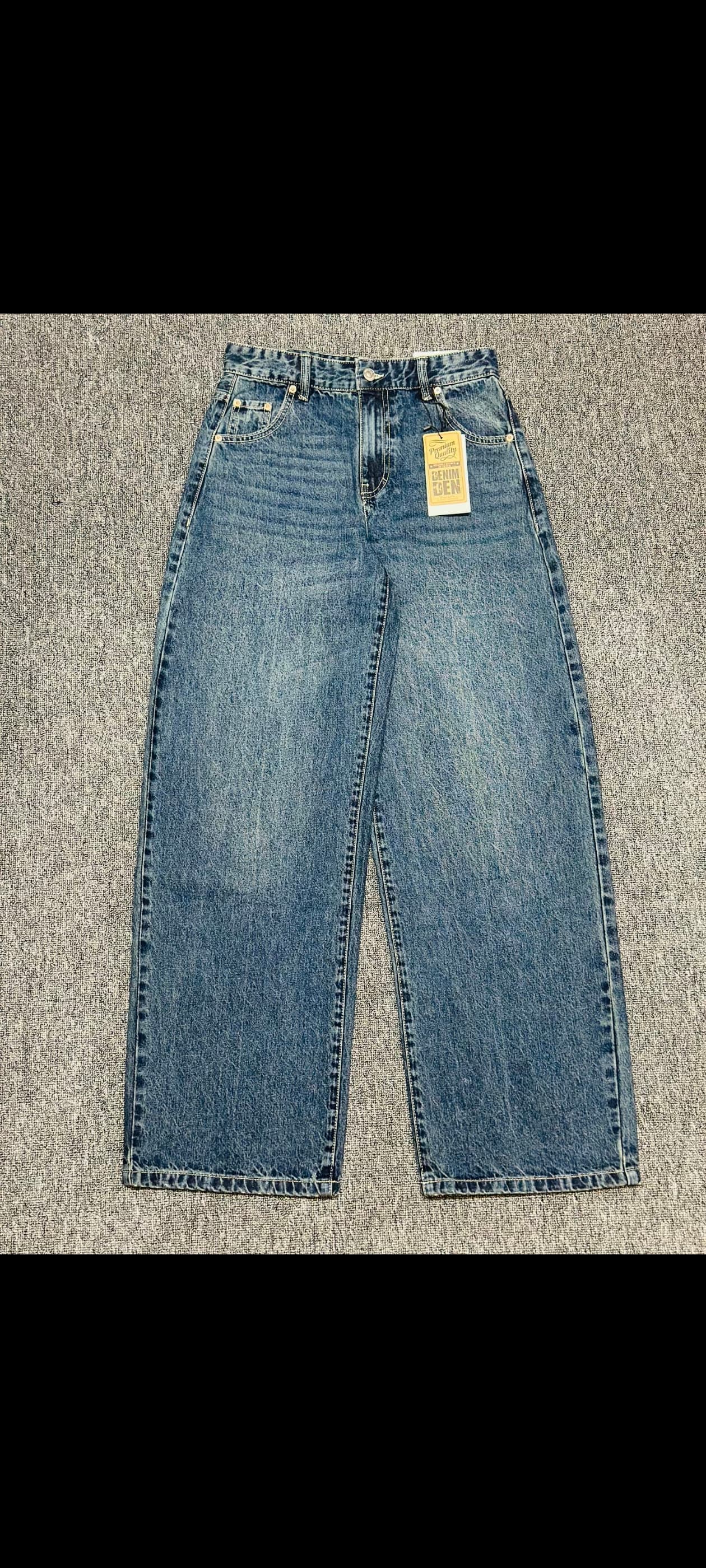 VILET Straight-Leg Wide Jeans 2